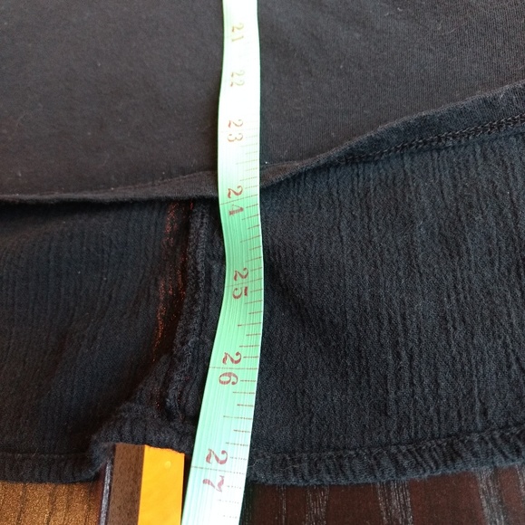 Rock & Republic High/Low Tunic - Picture 2 of 8